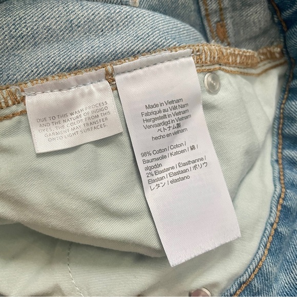 J. Crew Classic Straight Medium Wash Denim Jeans 32 - Picture 9 of 9